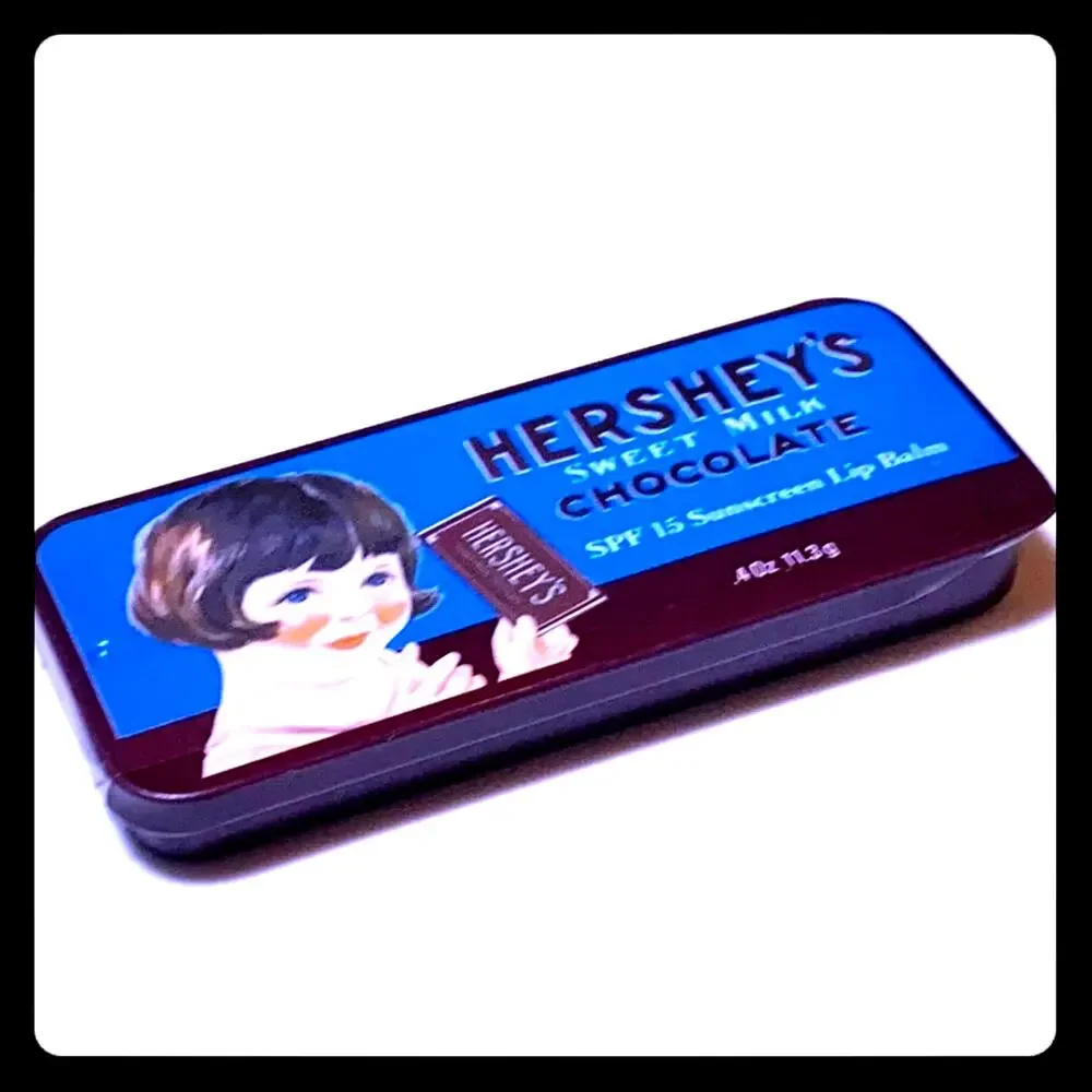 Hersheys LIP BALM Milk Chocolate SPF 15 Sunscreen Lip Gloss Tin Compact .4oz NEW